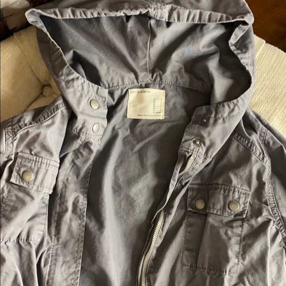 Gray anorak jacket - Picture 3 of 5